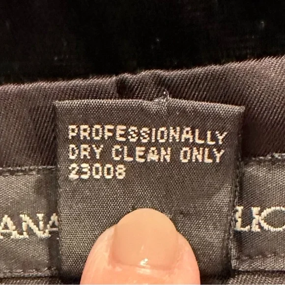 Vintage Banana Republic Velvet Beaded
Vest 90s Flair Size 10 - Picture 14 of 16